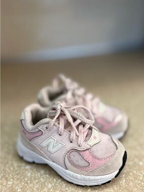 New Balance Toddler Pink and White Lightweight Sneakers